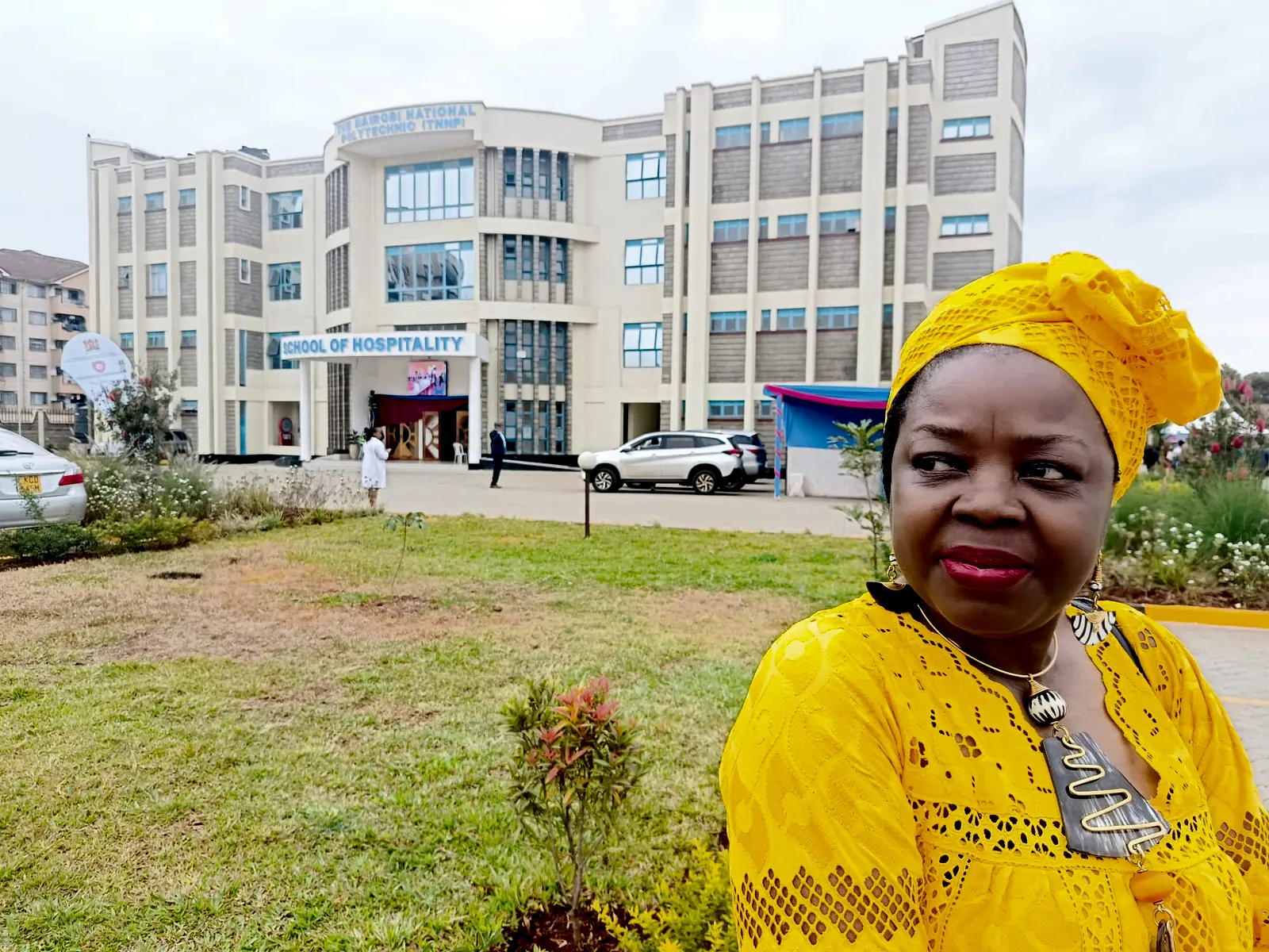 Lea Pulcherie Maffengang Nzeyap auf dem Campus des Nairobi National Polytechnic